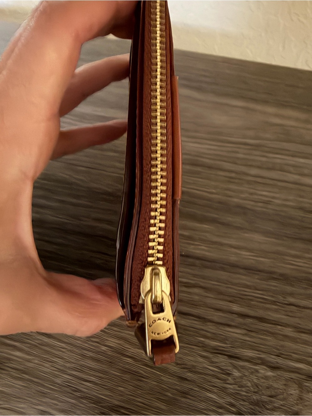 Coach Essential Mini ID Card Case In Signature monogram - Picture 2 of 4